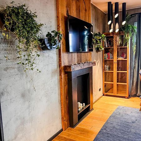 Апартаменты Lake Park Apartament With Free Parking Airport Netflix Варшава Экстерьер фото