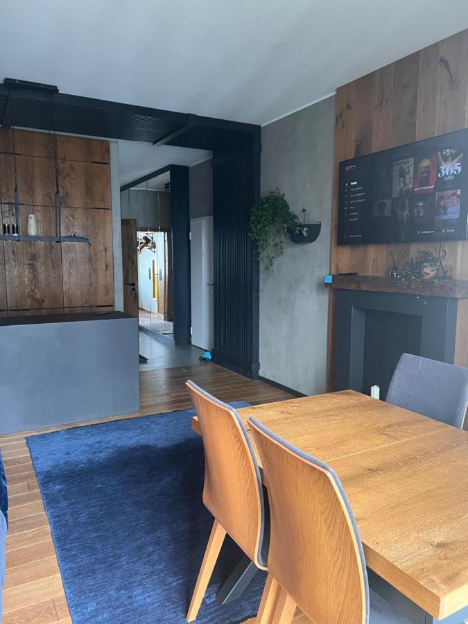 Апартаменты Lake Park Apartament With Free Parking Airport Netflix Варшава Экстерьер фото